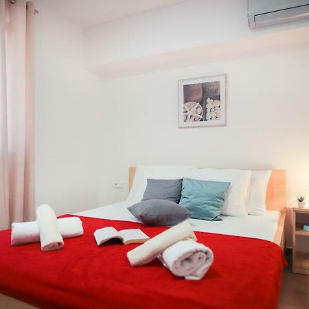 Apartments Relax Baška Voda エクステリア 写真