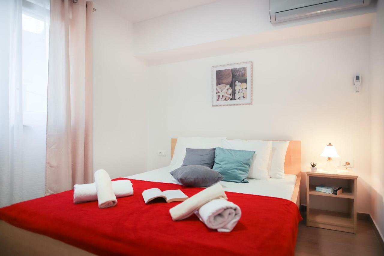 Apartments Relax Baška Voda エクステリア 写真