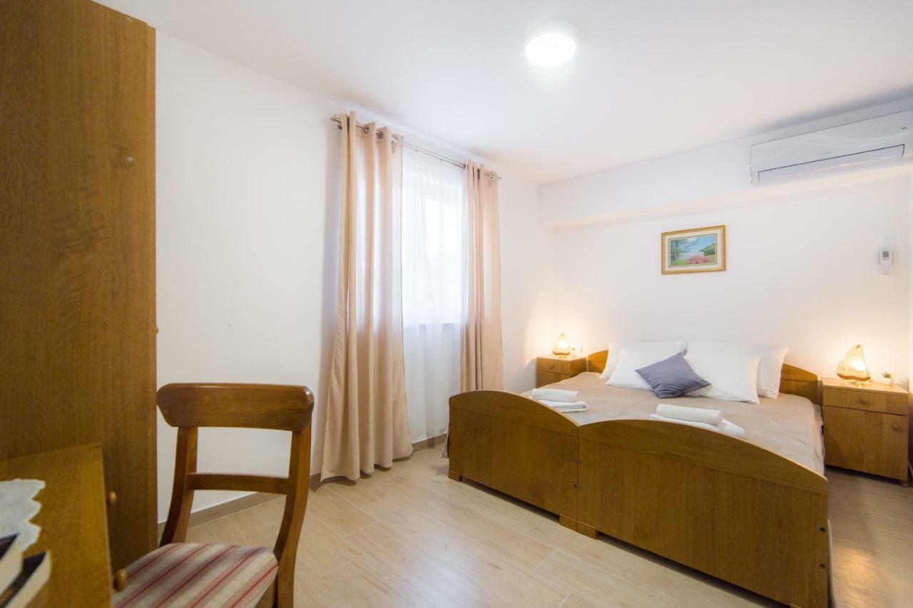 Apartments Relax Baška Voda エクステリア 写真