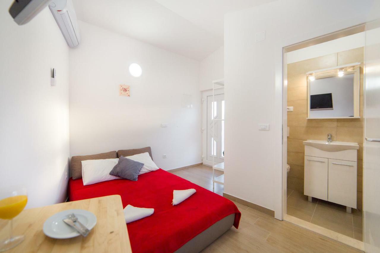 Apartments Relax Baška Voda エクステリア 写真