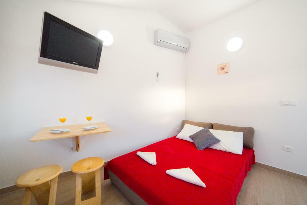 Apartments Relax Baška Voda エクステリア 写真