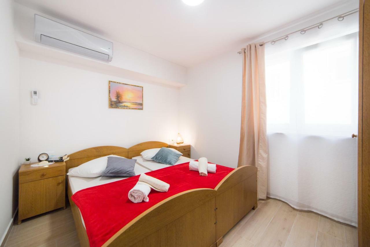 Apartments Relax Baška Voda エクステリア 写真